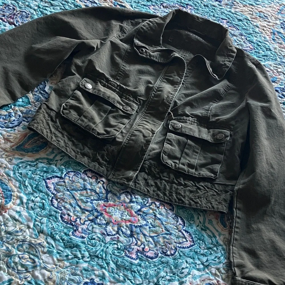 Aeropostale Olive Green Outerwear - Picture 1 of 8